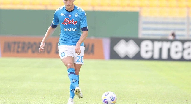 Parma-Napoli, altro doppio cambio per Gattuso: fuori Zielinski e Mertens, debutto per Petagna