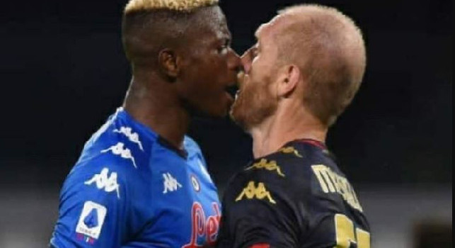 CorrSera - Trema il Napoli ma il calcio si interroga sui protocolli: preoccupa il faccia a faccia Osimhen-Masiello