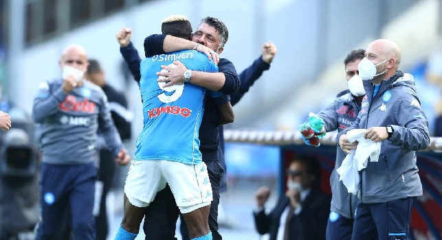 Dalla maglia anti-violenza di Osimhen all'abbraccio sorridente con Gattuso: le emozioni di Napoli-Atalanta 4-1 [FOTOGALLERY CN24]