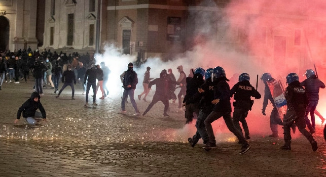 Repubblica - Un esercito di 1200 violenti dietro la guerriglia scatenata in città
