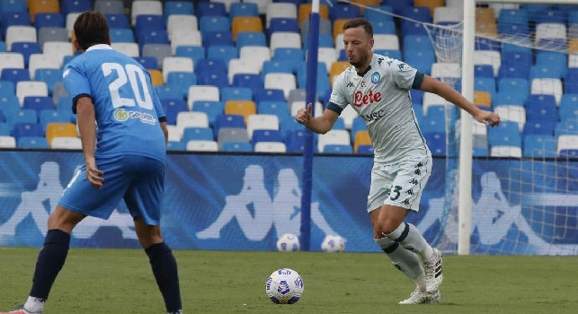 UFFICIALE - Rrahmani negativo al Covid-19! Il difensore del Napoli riprenderà gli allenamenti nella giornata di domani