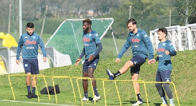 SSC Napoli, il report della seduta: terapie e lavoro in campo per Osimhen, palestra per Ospina