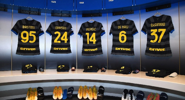 Inter oggi in campo con la Terza Maglia 20/21 contro il Napoli [FOTO]