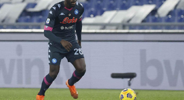 Infortunio Koulibaly, le ultime da Sky: stop di 2-3 settimane, serve cautela