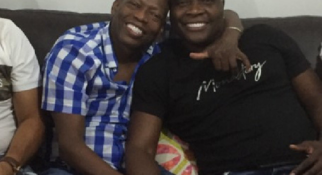 L'ex azzurro Rincon riabbraccia Asprilla in Colombia: fu ricercato per mesi dall'Interpol con l'accusa di riciclaggio