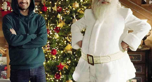 Alessandro Siani, film di Natale 2021 con De Sica e Diletta Leotta: Un Babbo Natale ai tempi di Amazon