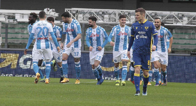 Pagelle Hellas Verona-Napoli, i voti: Lozano pronti, partenza, gol! Bakayoko soft, Di Lorenzo assente! Mertens rivedibile