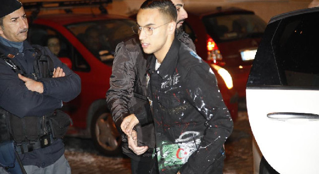 Sky - Ounas al Crotone, il calciatore ci ripensa! Trattativa che si blocca nuovamente a pochi minuti dalla chiusura