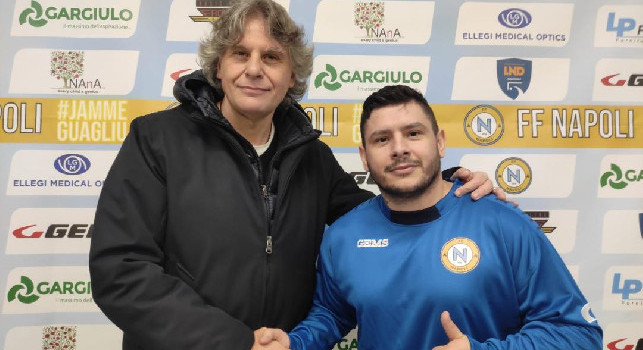 Calcio a 5, Foglia è un nuovo giocatore del FF Napoli: “Ho grandissimi stimoli. Mi manca vincere un campionato e una Coppa di A2, voglio farlo in azzurro”