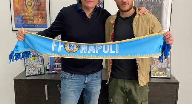 Calcio a 5, rinnovo biennale. Il presidente Perugino: “Il suo apporto sarà fondamentale”. Turmena: “Col Napoli è amore infinito”