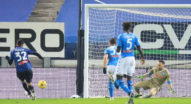 Pagelle Atalanta-Napoli: Maksimovic disastroso, Mario Rui nullo! Lozano lotta da solo, Lobotka non giustifica il suo acquisto
