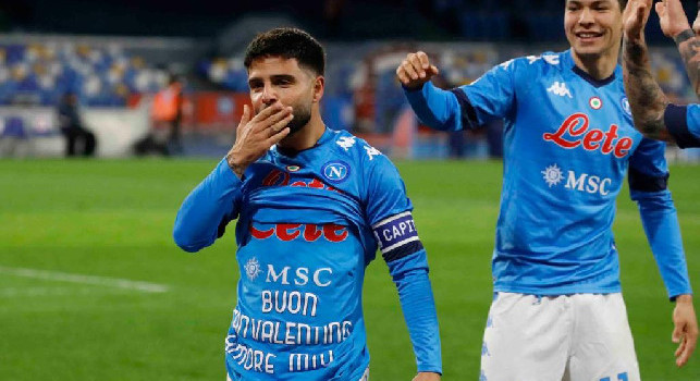 Fastidio alla coscia sinistra per Insigne, Gazzetta: dovrebbe trattarsi di un affaticamento, le ultime
