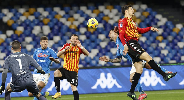 Benevento, Letizia: Il gol? Volevo rinviare la palla, non ho capito se l'ha presa con la mano. Il Var l'ha convalidato