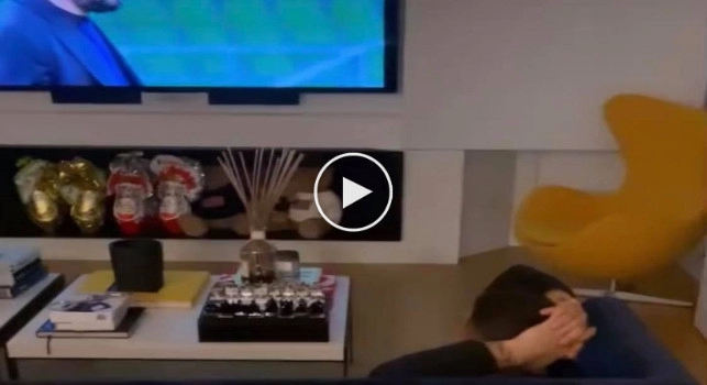 Insigne immortalato da Jenny: riguarda in tv Milan-Napoli! [VIDEO]