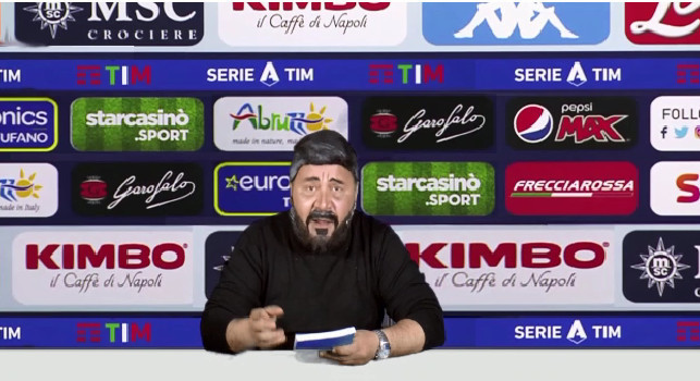 D'Angiò imita Gattuso e Maradona presentando 'L'Avvocato del D10S', libro scritto da Pisani [VIDEO]