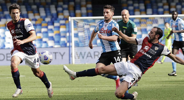 Cagliari, Godin: Secondo me non era rigore, non tutti i contatti sono fallosi...