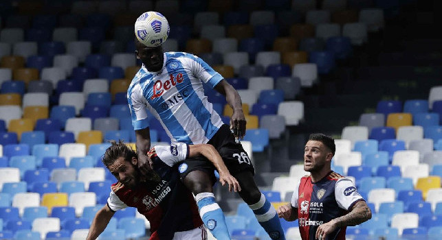 Gazzetta - A Koulibaly piacerebbe giocare all'estero, tre club lo intrigano molto: il Napoli ha già bloccato il suo erede