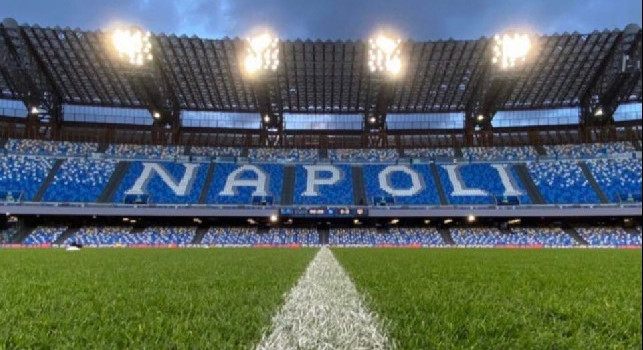 Schizzate le vendite dei biglietti di Napoli-Ajax: verso il sold-out nonostante i prezzi