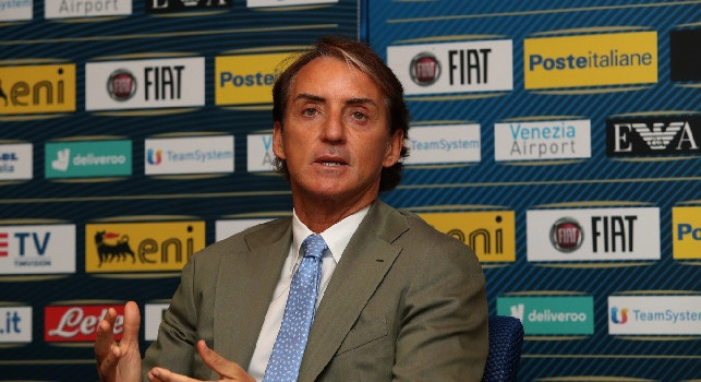 Mancini: Dispiaciuto per gli infortuni di Sensi e Pellegrini, domani dobbiamo scendere in campo tranquilli
