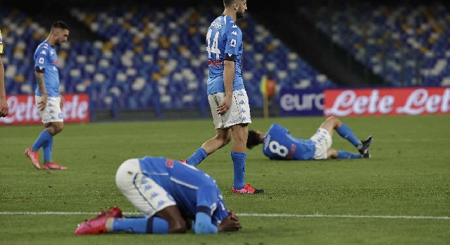 Scontro ADL-spogliatoio sui premi Champions: la verit&agrave; su quel famoso Napoli-Verona 1-1