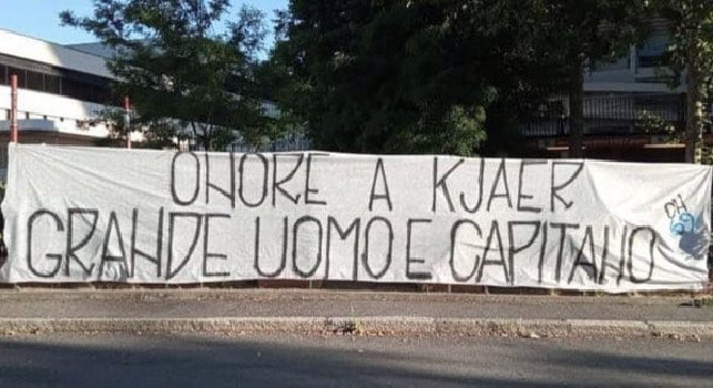 Striscione Kjaer