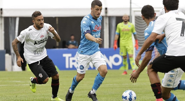 SSC Napoli, il report: Meret ha svolto terapie e lavoro personalizzato in campo, parte dell'allenamento in gruppo per Demme!