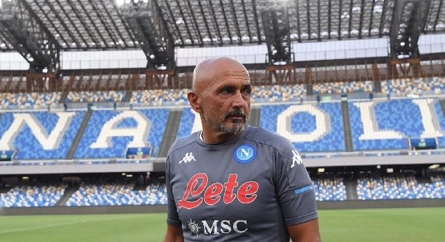 Repubblica - Non basta la carica di Spalletti, Napoli snobba l'Europa League: con il Legia stadio semivuoto