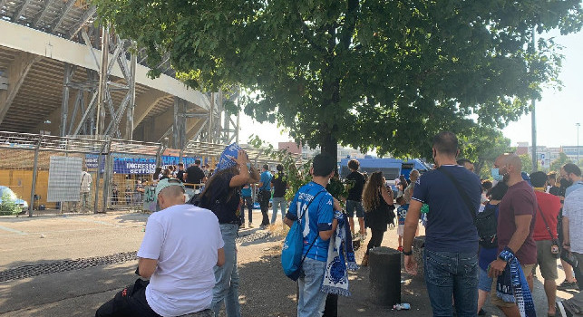 Napoli-Juventus, questa la situazione all'ingresso della Curva B [FOTO]