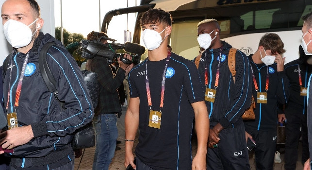 Il Napoli è al Leicester City Stadium: le immagini dell'arrivo degli azzurri [FOTO]