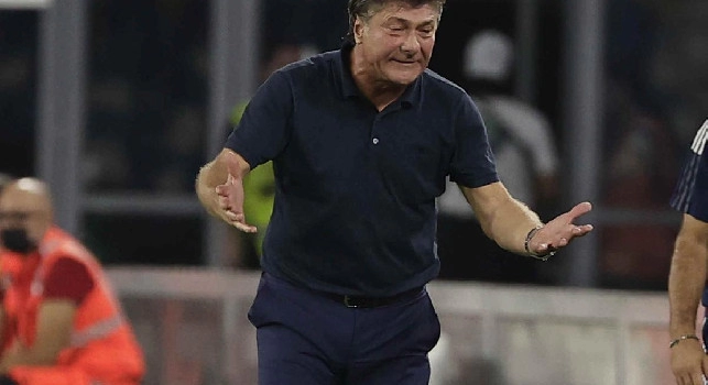 Gazzetta - Il Cagliari ha il merito di non lasciarsi ammaliare ma lo zero alla voce tiri la dice lungo sul controllo gara del Napoli