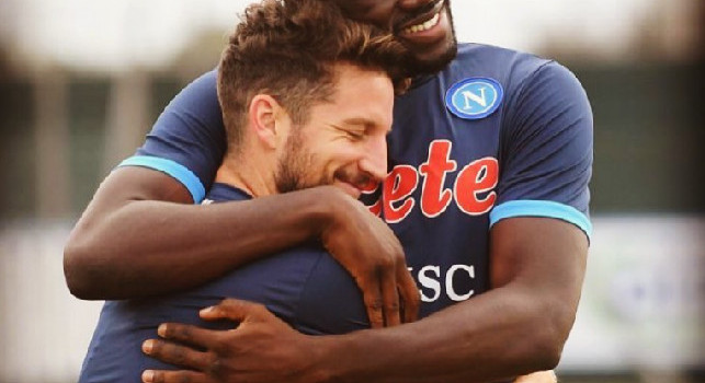 Koulibaly abbracciato a Mertens su Instagram, il senegalese: Dolce Dries! [FOTO]