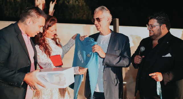 Bocelli in città esalta la squadra: Sono amico di Spalletti, questo Napoli può farcela