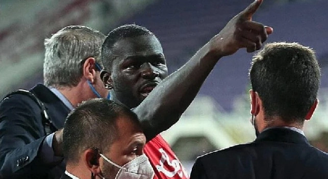Insulti Koulibaly a Firenze, Gazzetta annuncia: individuato il colpevole da un video! In corso l'identificazione