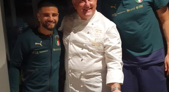 Dolce incursione nel ritiro della Nazionale, De Riso incontra anche Insigne [FOTOGALLERY]
