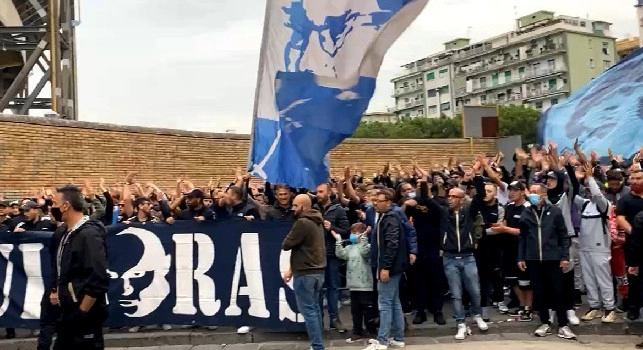 Inter-Napoli, Il Mattino rivela: pronto un saluto speciale degli ultras fuori al Maradona prima che la squadra parta per Milano