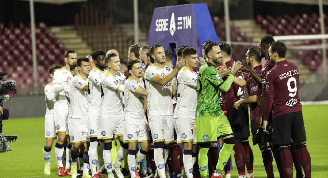 Napoli-Salernitana a rischio? Situazione al limite per il Covid, otto positivi tra i granata e un altro paio con sintomi sospetti