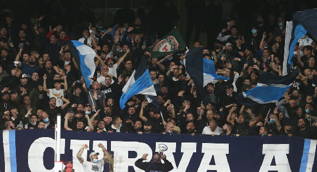 Napoli-Milan di Champions League, la scelta del club 'esclude' gli ultras: il motivo