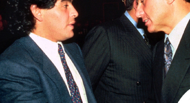Berlusconi rivela: Stavo per portare Maradona dal Napoli al Milan: ecco come andarono le cose. Mi commuovo pensando all'applauso del San Paolo del 1988