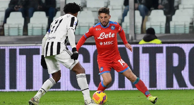 Gazzetta - Offerta sontuosa dal Qatar ma Mertens vuole restare a Napoli: spunta deadline sull'opzione rinnovo