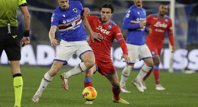 Gazzetta - E' un Napoli incerottato ma mai domo: giocano a calcio a prescindere dalle assenze. C'è solo una macchia nella gara con la Samp