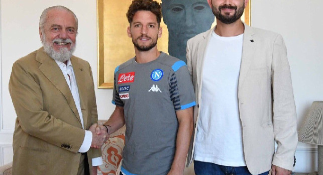 Gazzetta annuncia: Mertens ha accettato il rinnovo, i dettagli