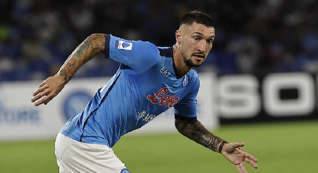 Cammaroto: Politano ha chiesto la cessione, tre club interessati. Lozano piace al Man Utd
