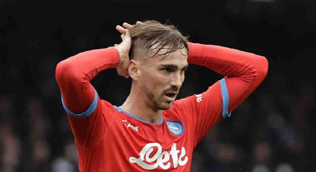 Gazzetta - Il Barcellona vuole Fabian, gli agenti provano a portare al Napoli un&rsquo;offerta a ADL