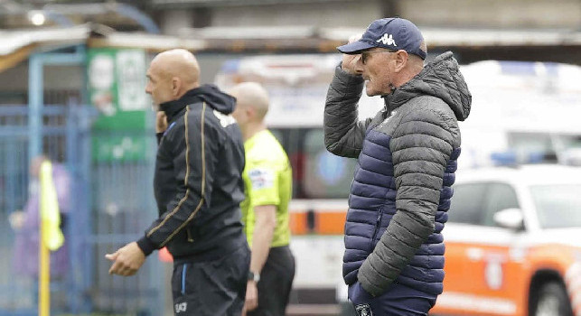 CorSport - Buttare tutto così è da sciagurati: c'è da chiedersi come abbia fatto il Napoli ad essere sullo 0-2 giocando male