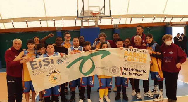 Basket e inclusione, ad Ischia in campo atleti normodotati e ragazzi speciali: Sono un esempio da seguire