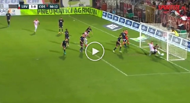 Infinito Maggio, a 40 anni segna al 90' il gol che può salvare il suo Vicenza! | VIDEO