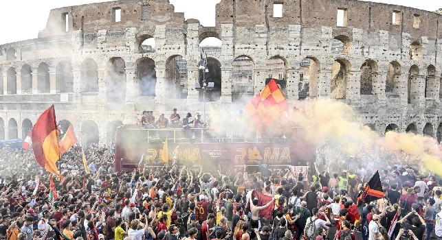 Insulti alla Lazio: inchiesta della Figc sulla festa Roma