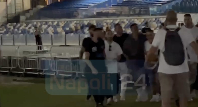 Joseph Capriati & Friends, Lavezzi torna a Fuorigrotta: apoteosi tra i tifosi | VIDEO CN24