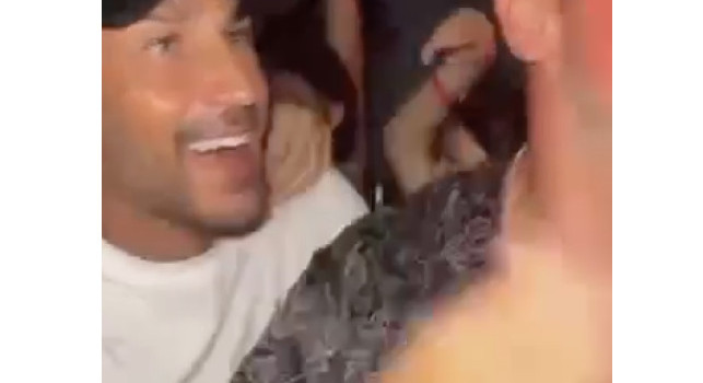 Joseph Capriati&Friends, Lavezzi fa festa sul palco con Paolo Cannavaro | VIDEO