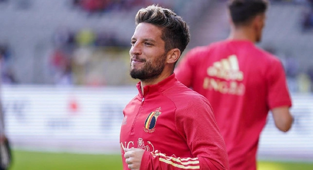 Sky - Mertens al Galatasaray? Richiesta shock al club turco per l&rsquo;ingaggio